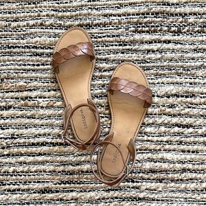 Indigo rd. brown sandals size 7